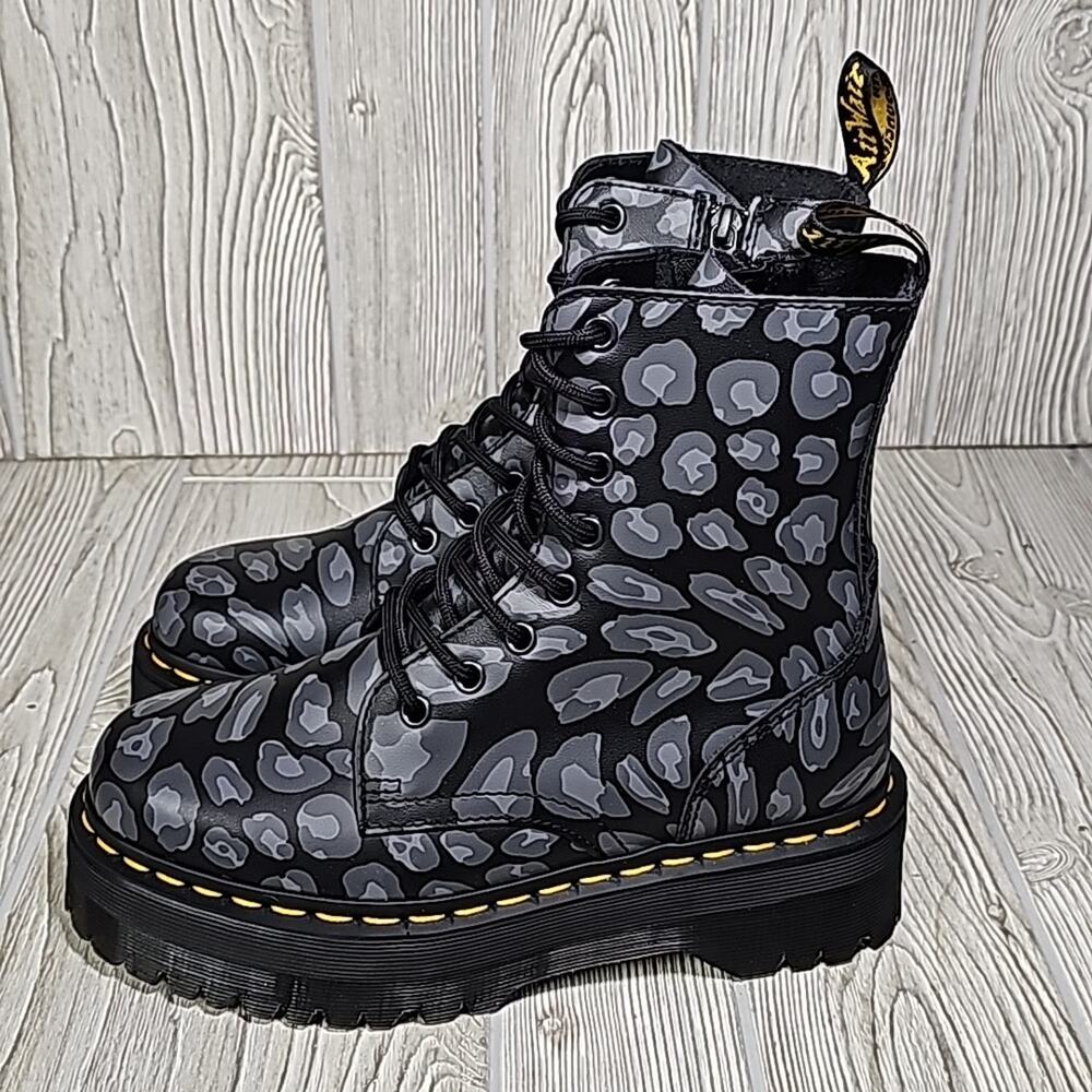 Dr. Martens Jadon Distorted Leopard Print Platform Combat Boots Women Size 7 NEW - Picture 4 of 11
